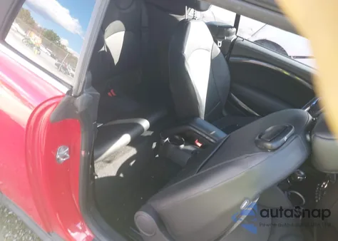 2015 Mini Convertible Cooper S z USA, uszkodzony, nr VIN WMWZP3C50F2A91019